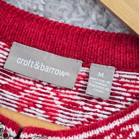 Croft & Barrow Sweater Womens Medium Red Fair Isle Chenille Toggle Cardigan Snow - Picture 5 of 12